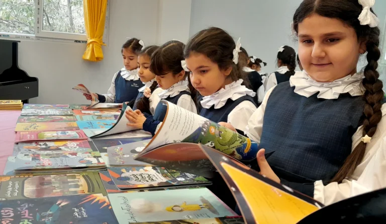 فواید کتابخوانی برای دانش آموزان